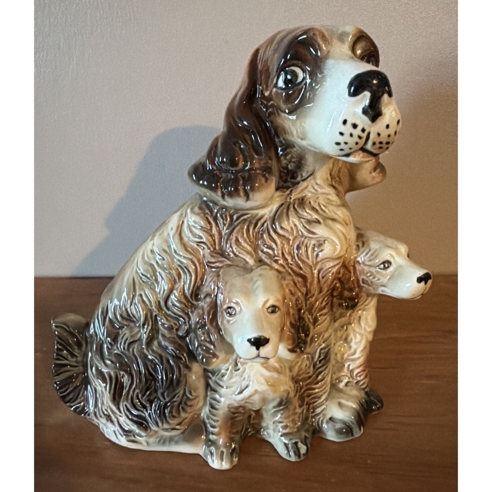 Vintage Sitting Spaniel & Puppies Glossy Ceramic 6" Figurine